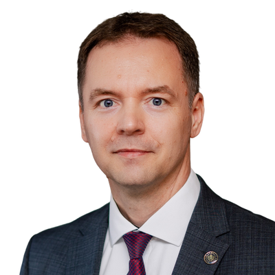 Norbert Izer