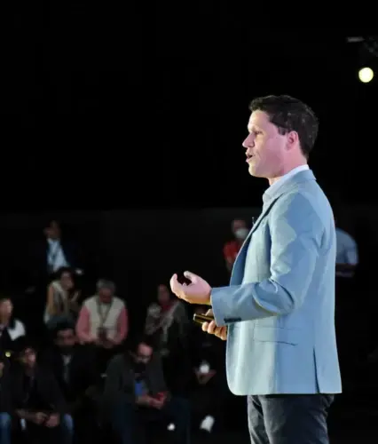 Investor Hours - Portfolio Showcase